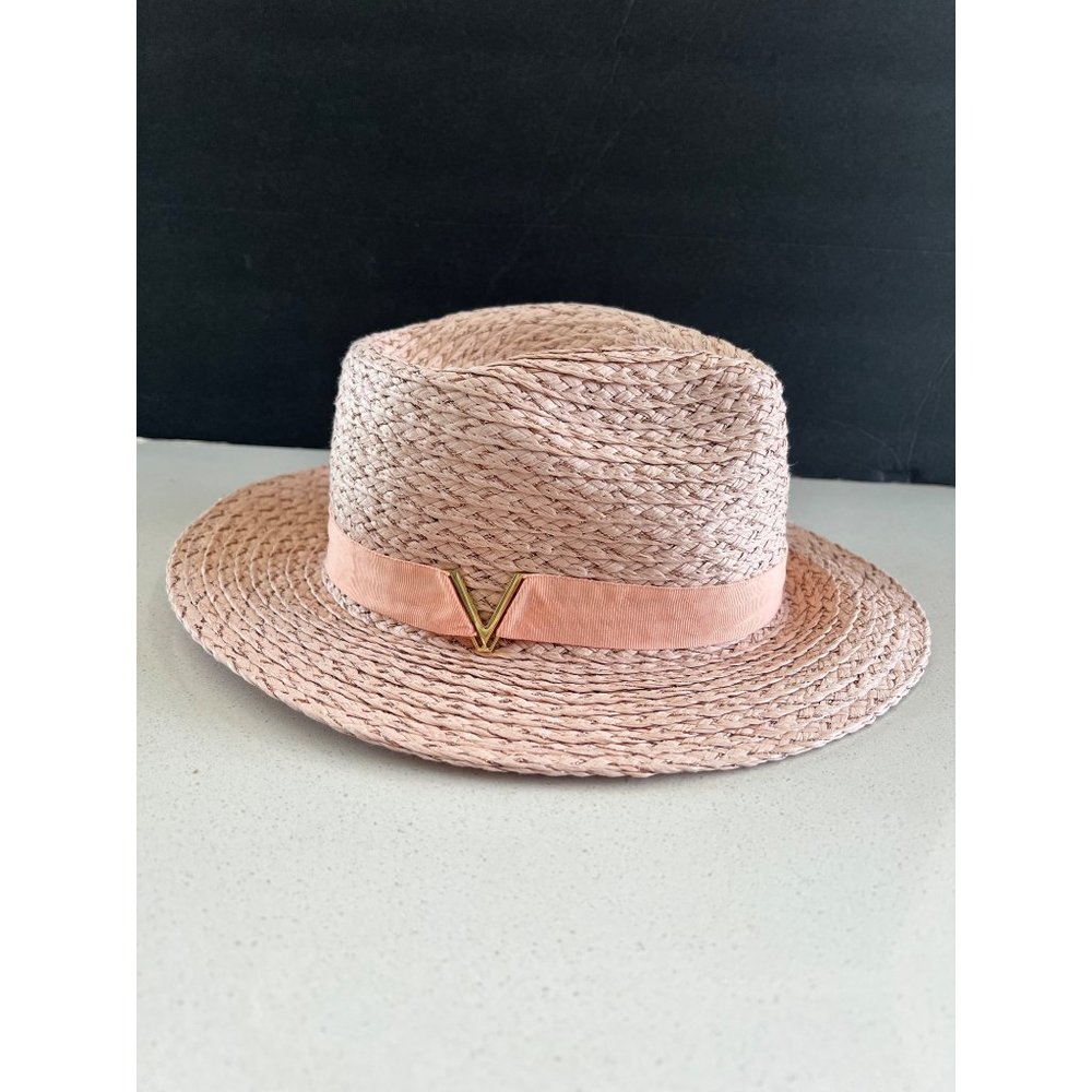 NWOT VINCE CAMUTO Metallic Textured Bucket Hat